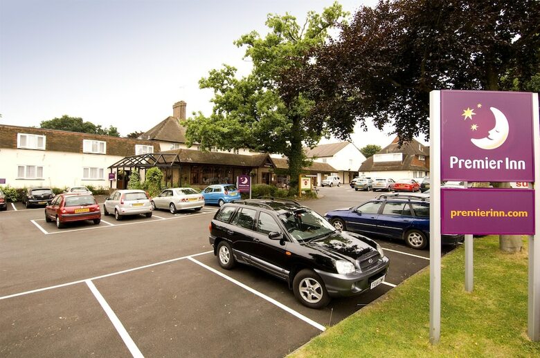 Hotel Premier Inn Gatwick Crawley - Goff's Park