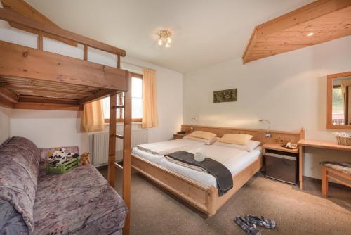Hostal G�stehaus Gratz