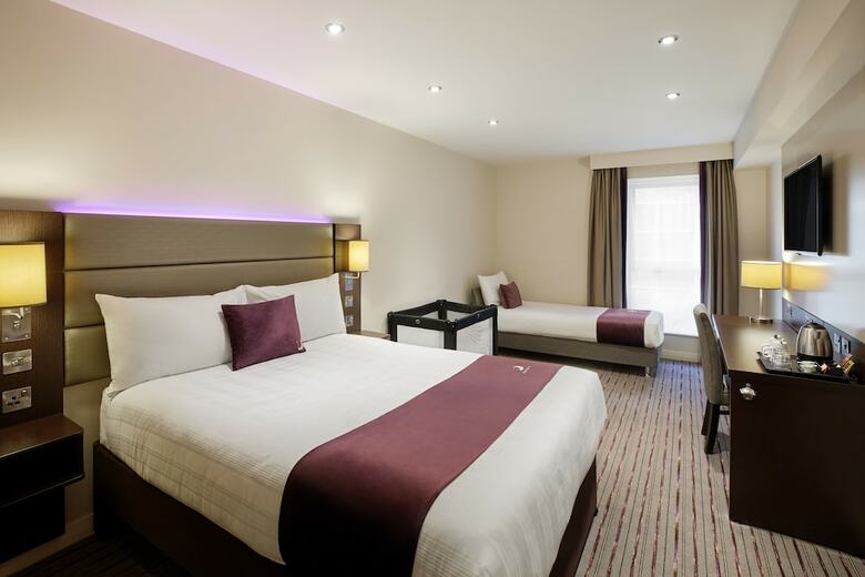 Hotel Premier Inn Stafford North - Hurricane