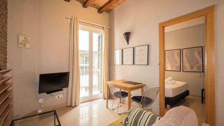 Bebarceloner Francesc Macia Apartments