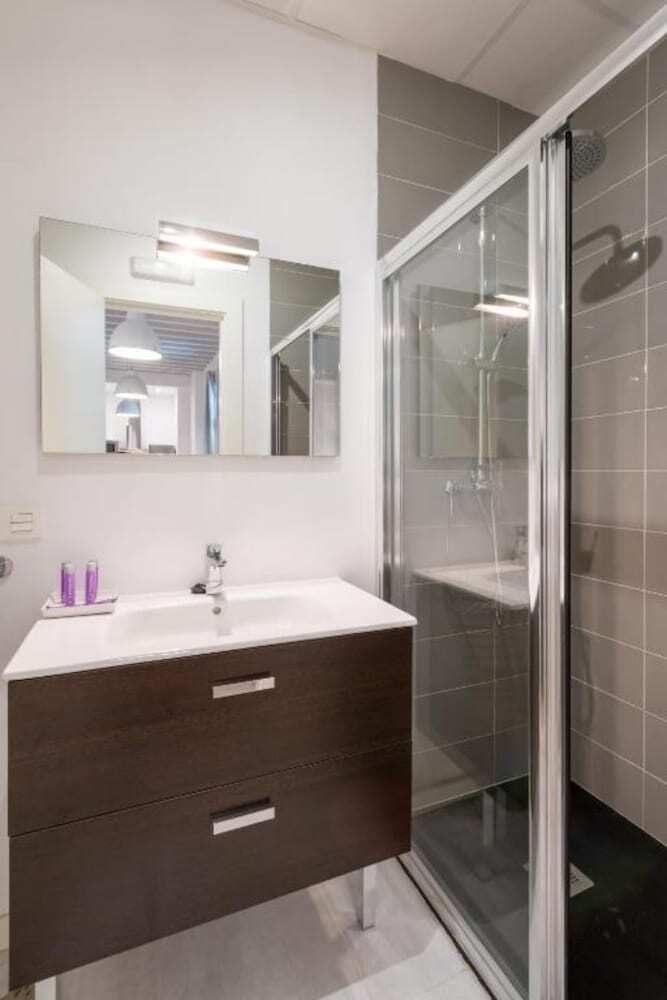 Apartamentos Bibo Suites Palacio Cabrera Lillo
