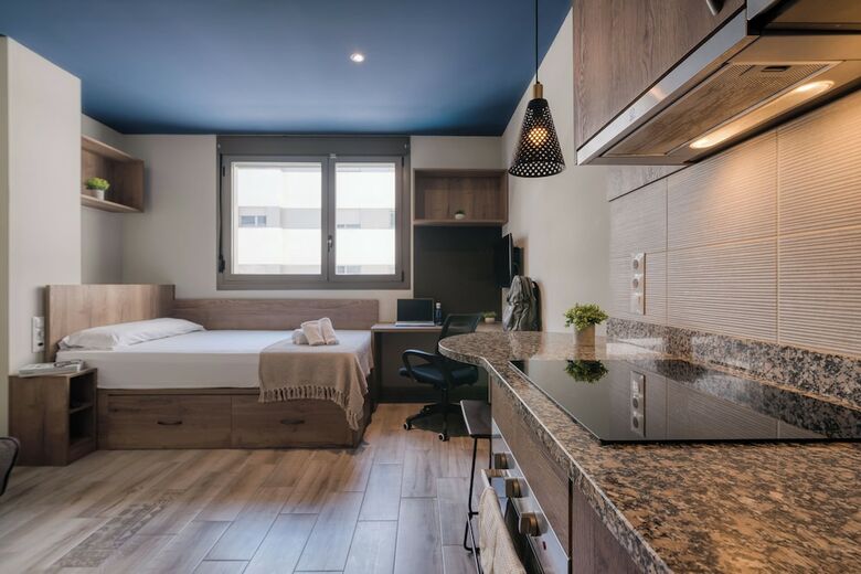 Apartamentos Livensa Living Studios Valencia Marina Real