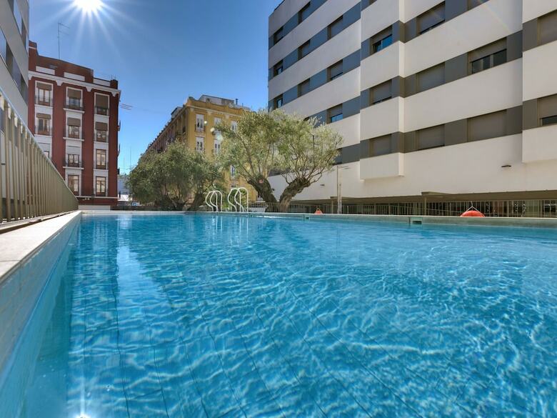 Apartamentos Livensa Living Studios Valencia Marina Real