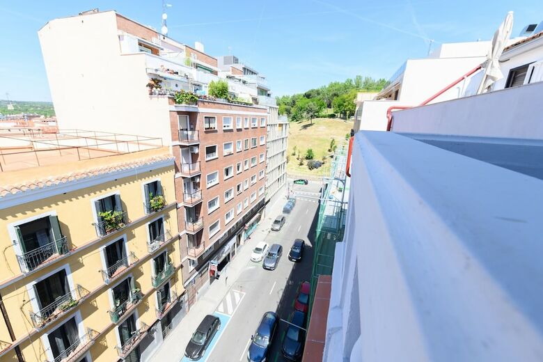 Apartamentos M Arr126d Piso De Dos Dormitorios-terraza Y Balc