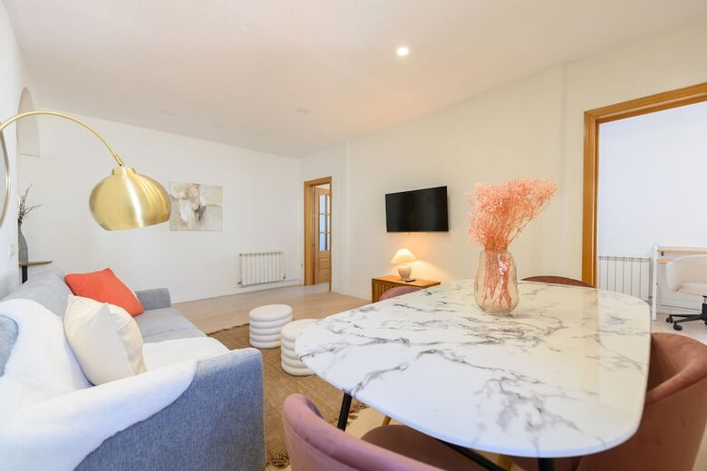 Apartamentos M Arr126d Piso De Dos Dormitorios-terraza Y Balc