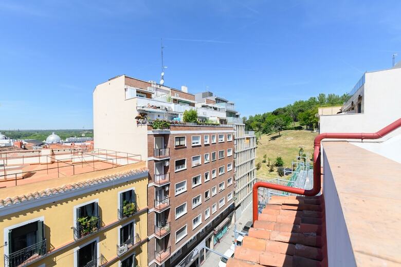 Apartamentos M Arr126d Piso De Dos Dormitorios-terraza Y Balc