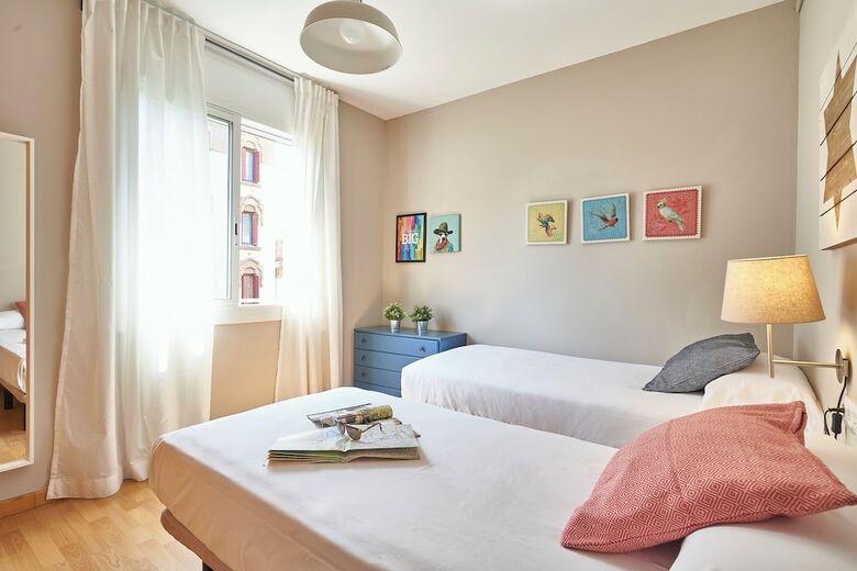 Bebarceloner Eixample Apartments