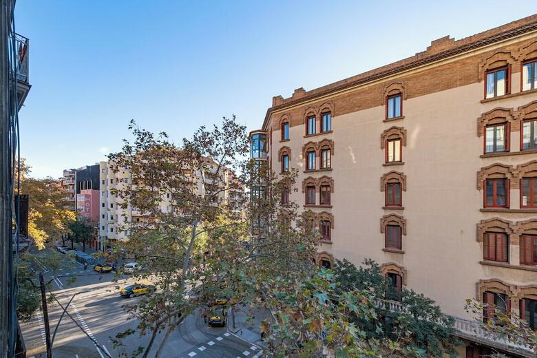 Bebarceloner Eixample Apartments