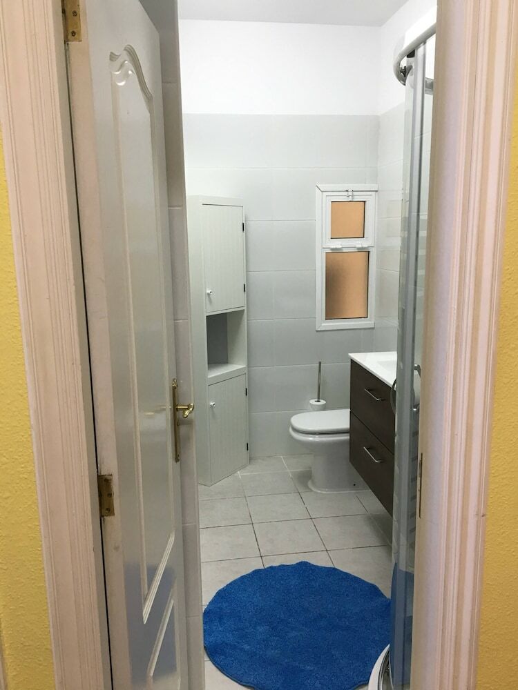 2 Bd Apartment With Stunning View