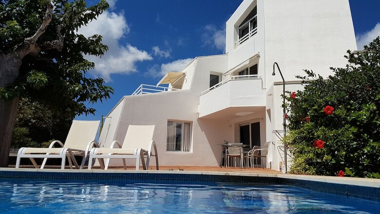 Bed & Breakfast Starbal Villa
