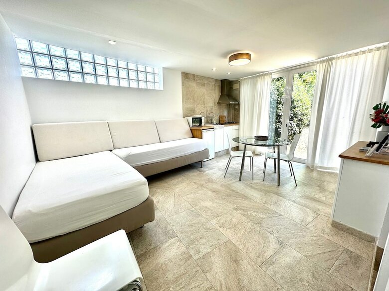 Bed & Breakfast Starbal Villa