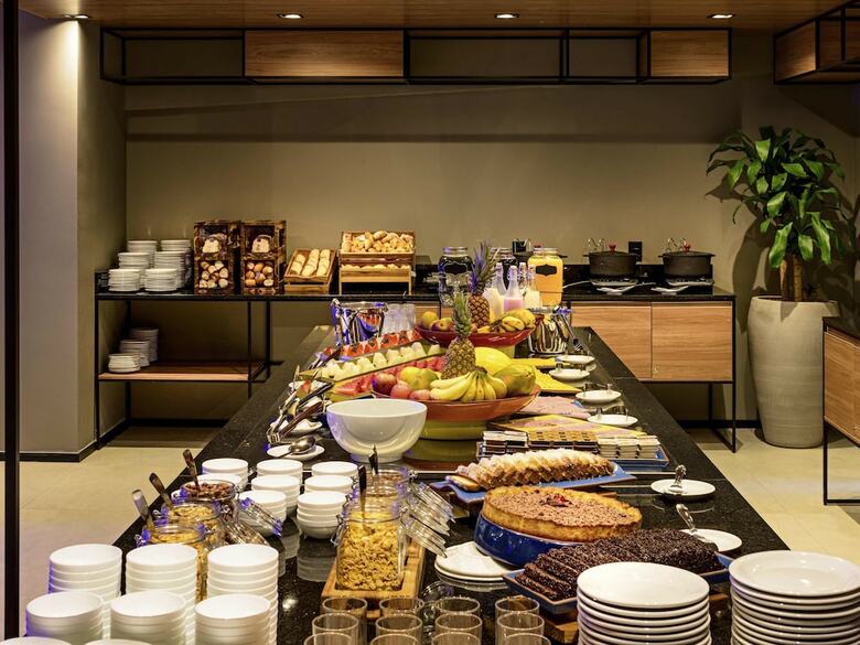 Hotel Ibis Plaza Balneario Camboriu