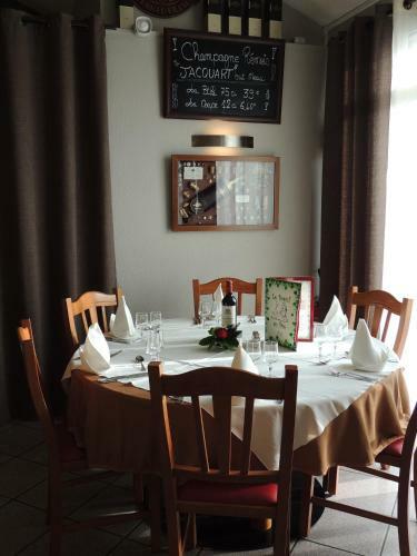 Hotel Le Relais Du Parisis
