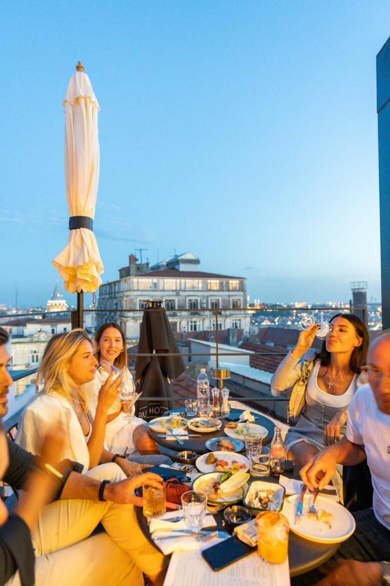Ruz Hotels