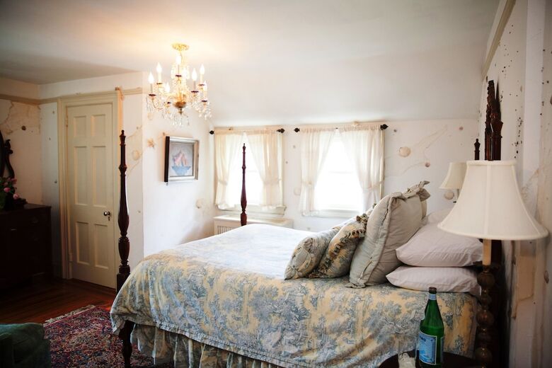 Posada Bee And Thistle Inn