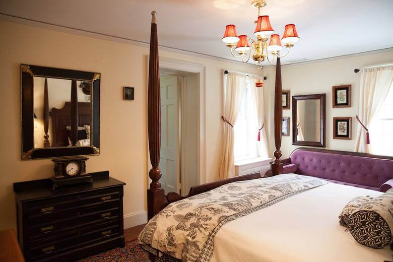 Posada Bee And Thistle Inn