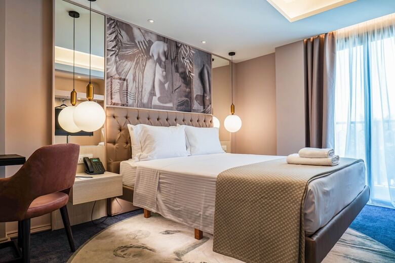Gate Twenty Two Boutique Hotel
