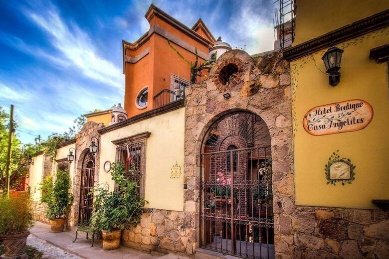 Hotel Casa Angelitos