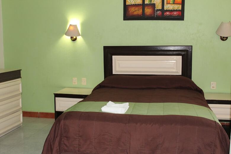 Hotel El Roble