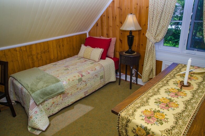 Bed & Breakfast � La Vieille Maison Fradet