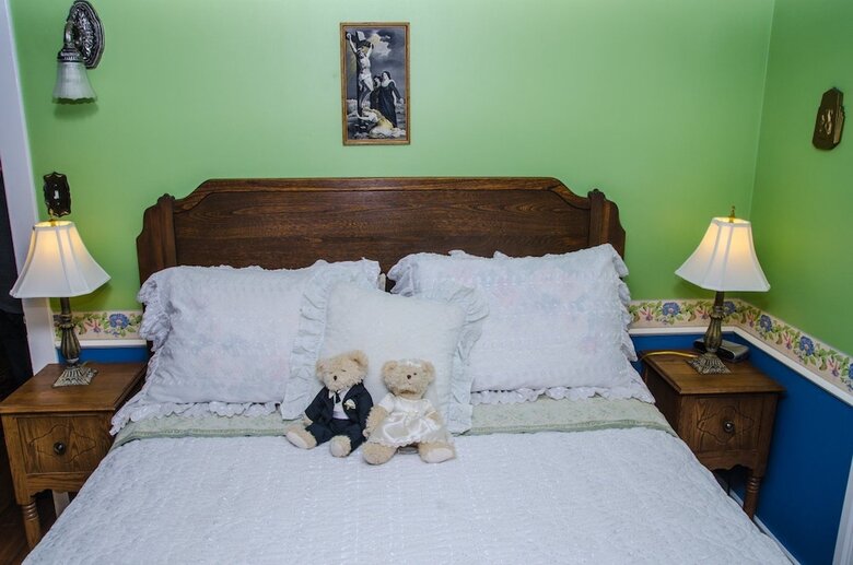 Bed & Breakfast � La Vieille Maison Fradet