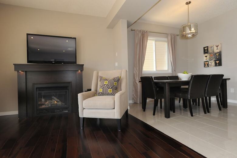 Boardwalk Homes - Executive Guest Rooms & Townhomes