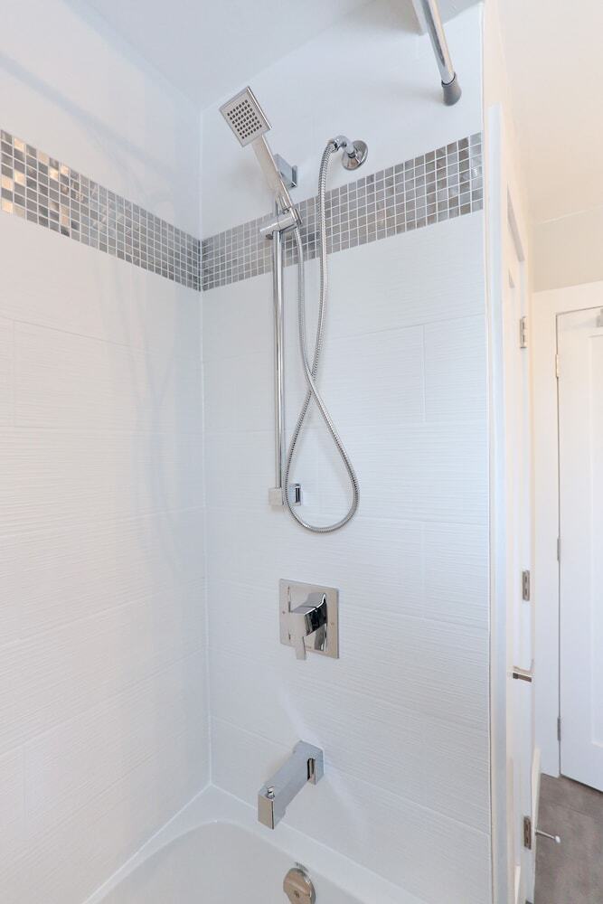 Boardwalk Homes - Executive Guest Rooms & Townhomes