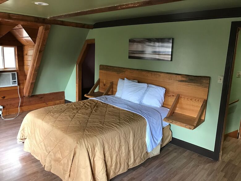 Hotel Mountain Trail Lodge & Vacation Rentals