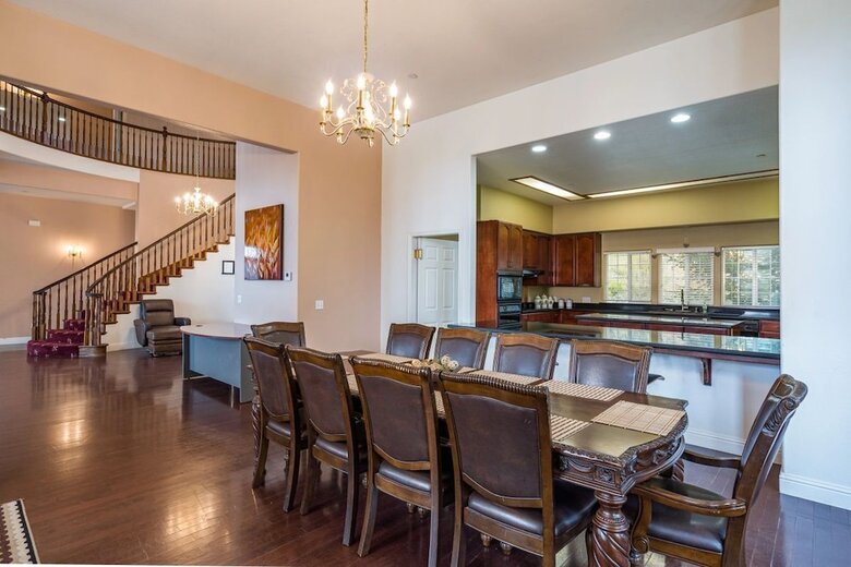 Hotel Mountain Trail Lodge & Vacation Rentals