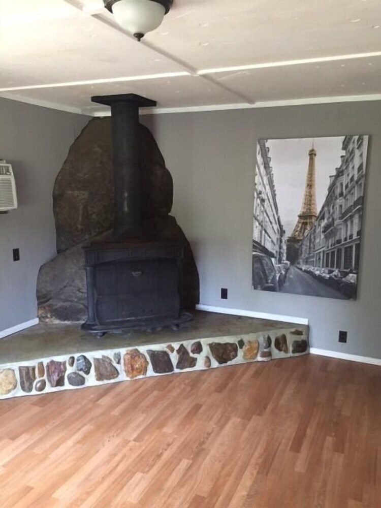 Hotel Mountain Trail Lodge & Vacation Rentals