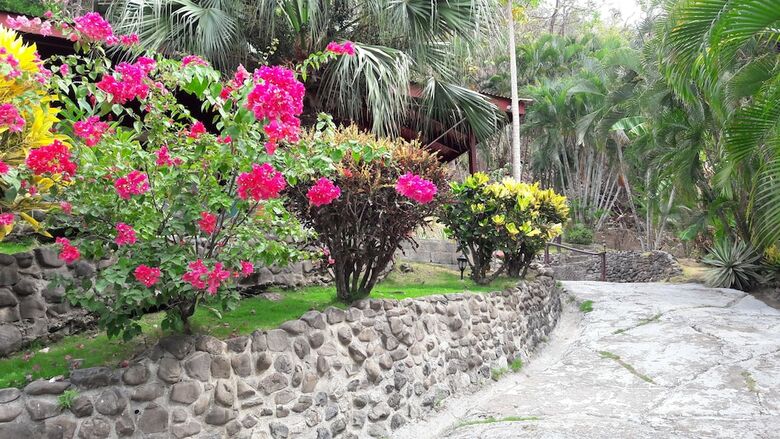 Hotel El Jard�n