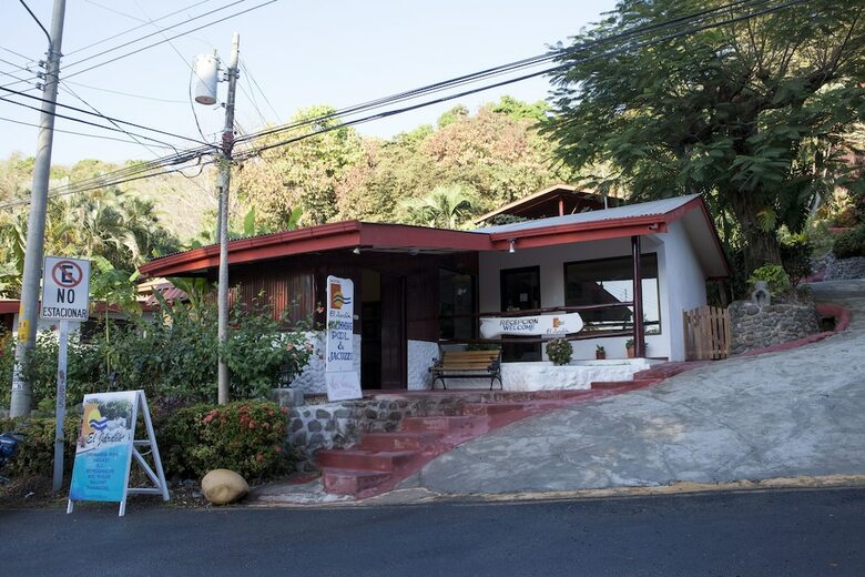 Hotel El Jard�n