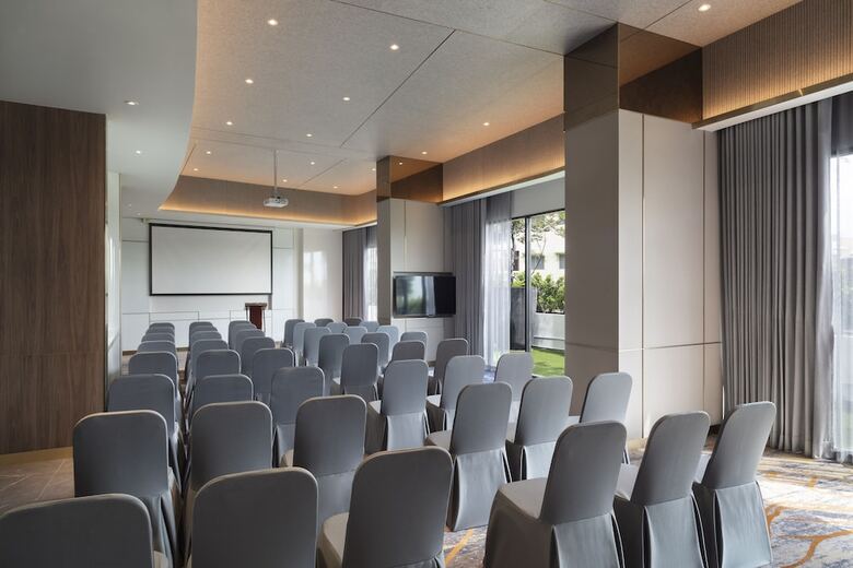 Hotel Oakwood Suites Tiwanon Bangkok