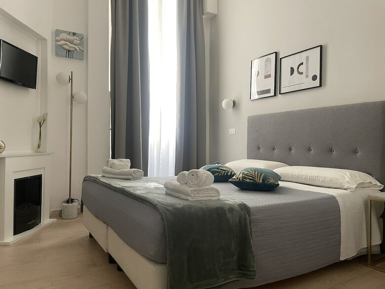 Ad Cavour Luxury Rooms