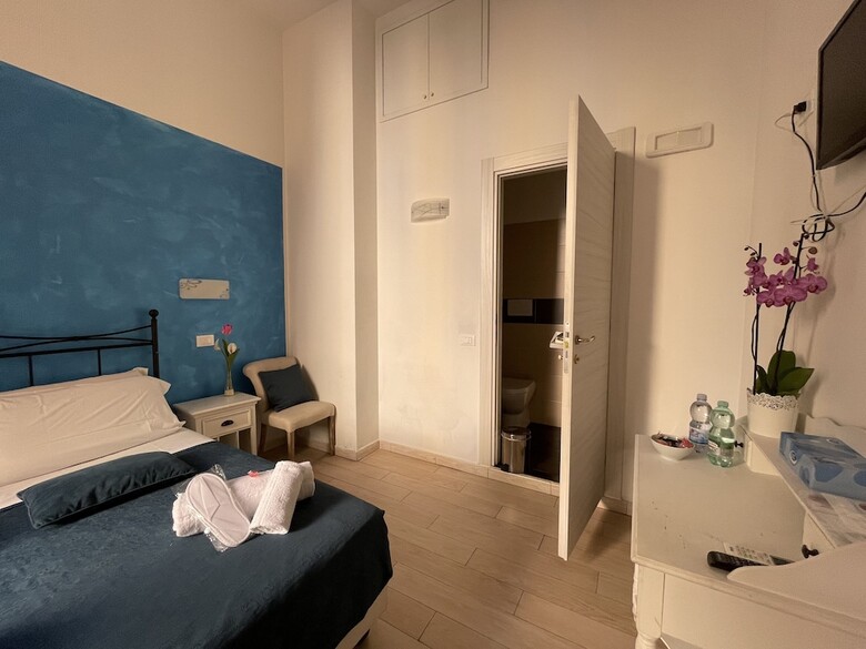 Ad Cavour Luxury Rooms