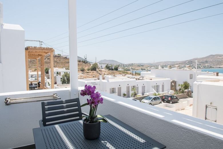 Pension Piperaki Project Paros