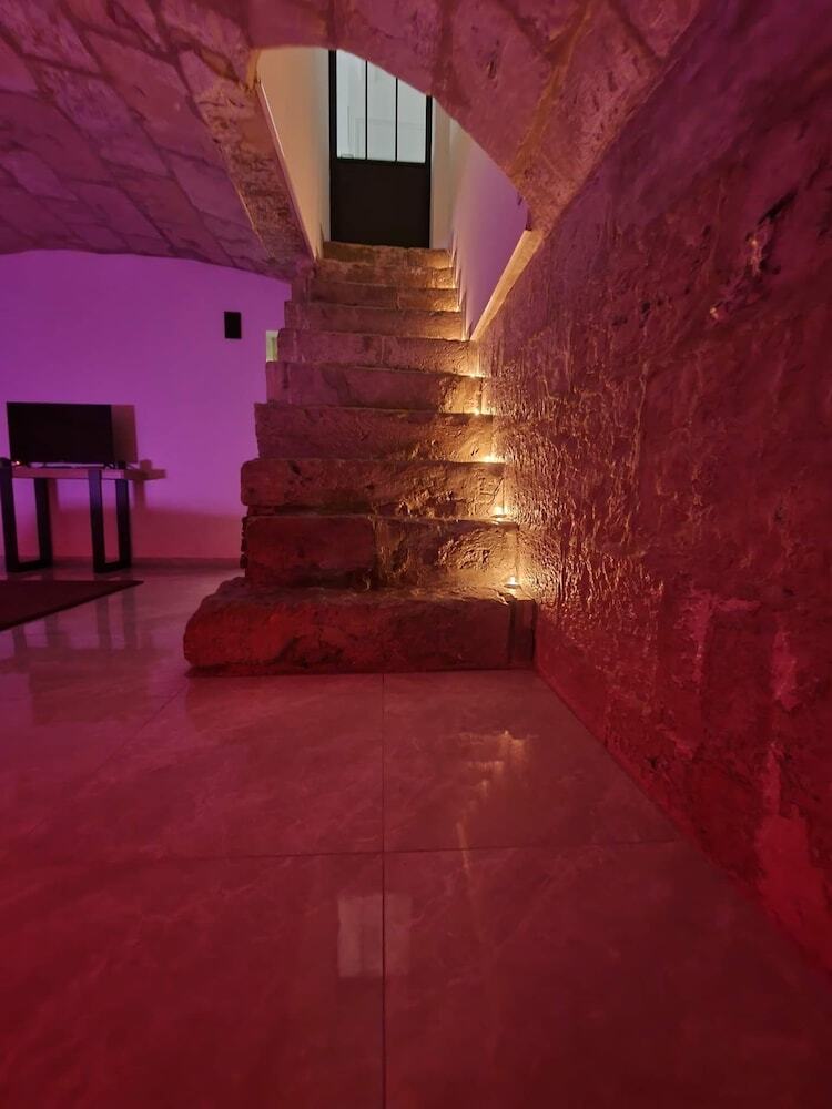 La Forteresse Jacuzzi-sauna