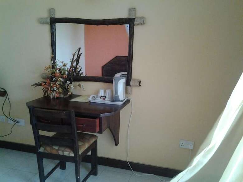 Midview Hotel-nyali