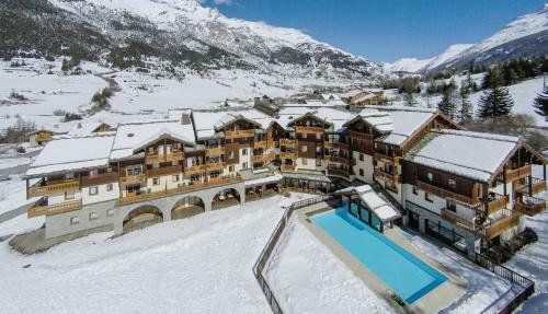 Aparthotel Les Alpages De Val Cenis By Resid&co