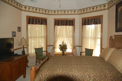 Shiloah Manor B&B And Event Center