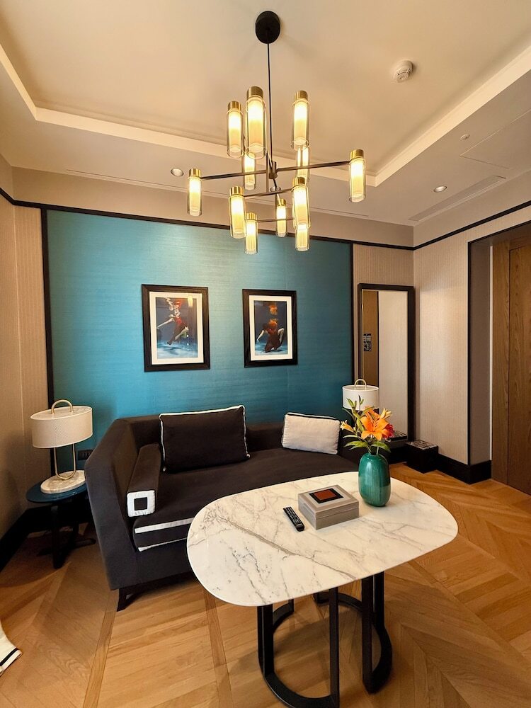 Hotel Umilt� 36