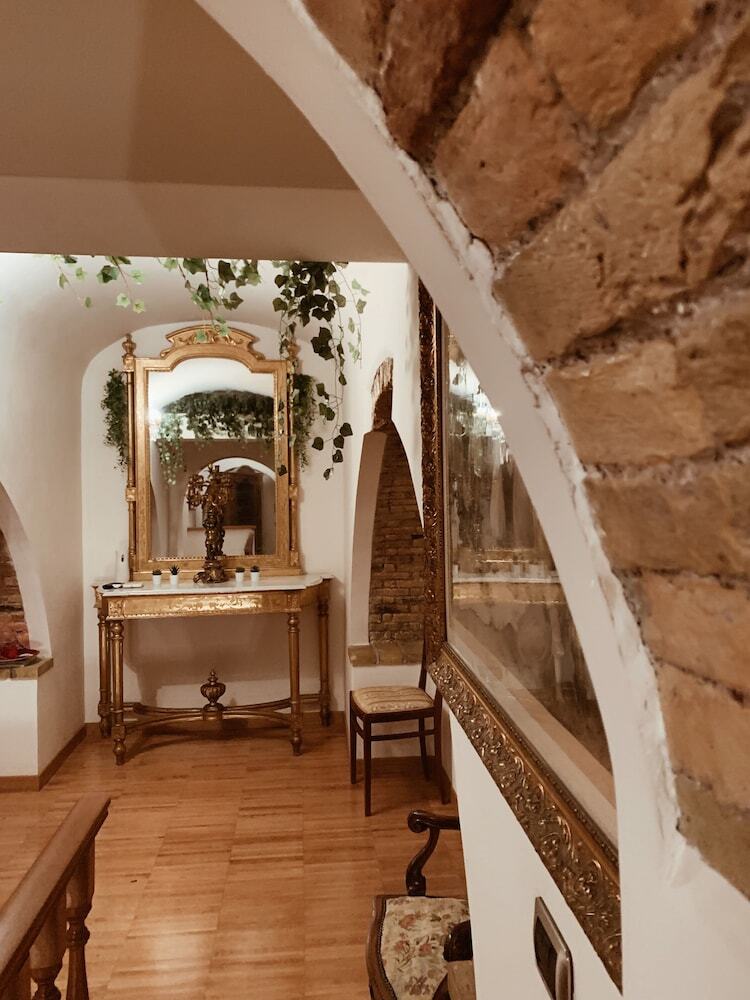 Residenza Tritone A Fontana Di Trevi