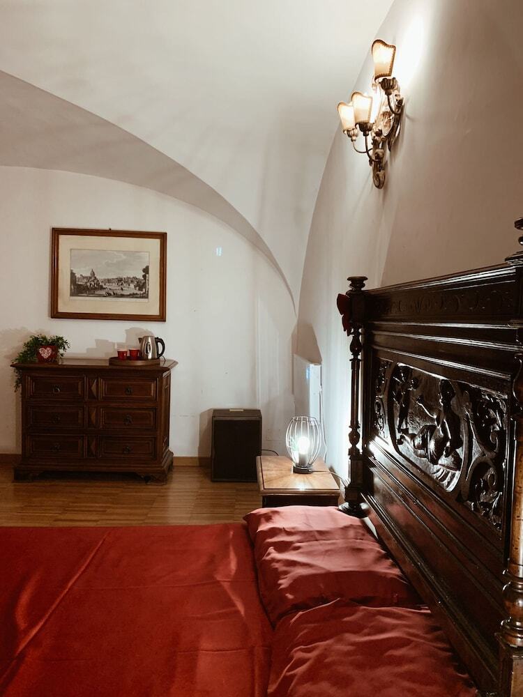 Residenza Tritone A Fontana Di Trevi