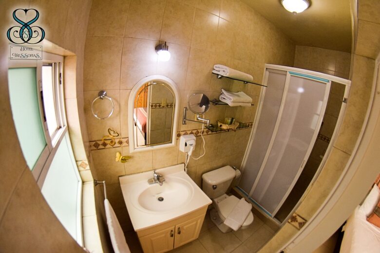 Hotel Tres Sof�as