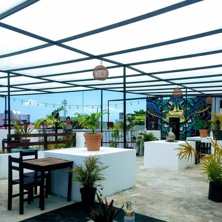 Hotel Izsla Suites