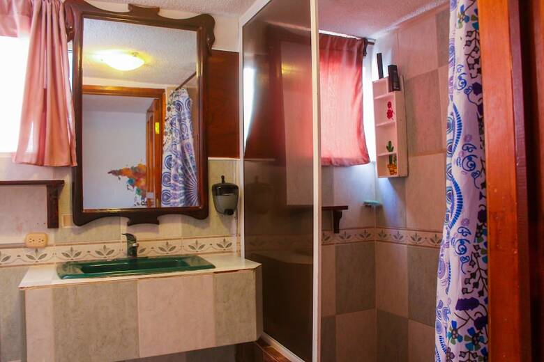 Hotel Izsla Suites