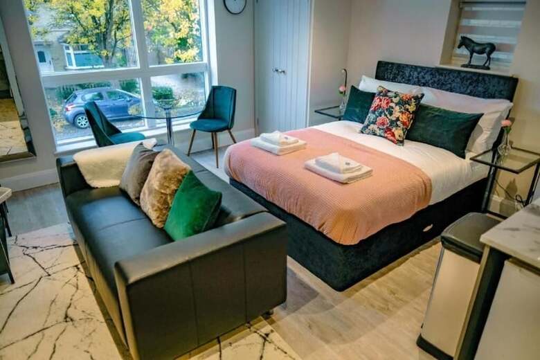 Catharine House By Condokeeper