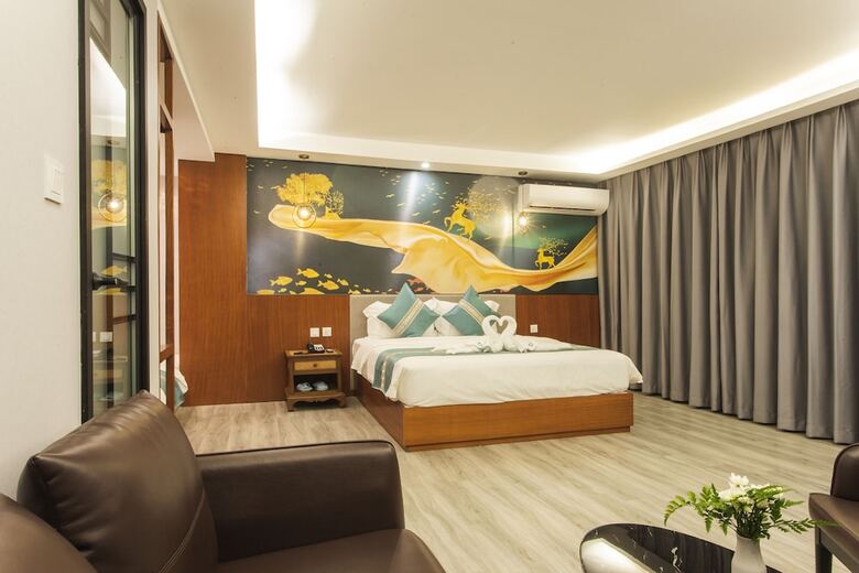 Thapae Twins Hotel