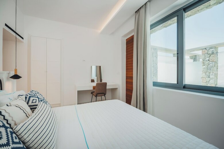 ?rcs Suites & Residences