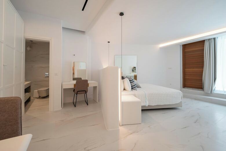 ?rcs Suites & Residences
